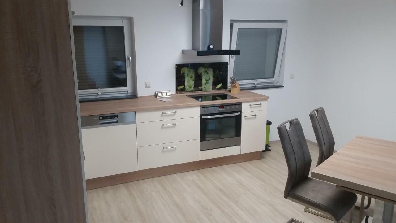 Ferienwohnung Sandra Гоккенгайм Екстер'єр фото