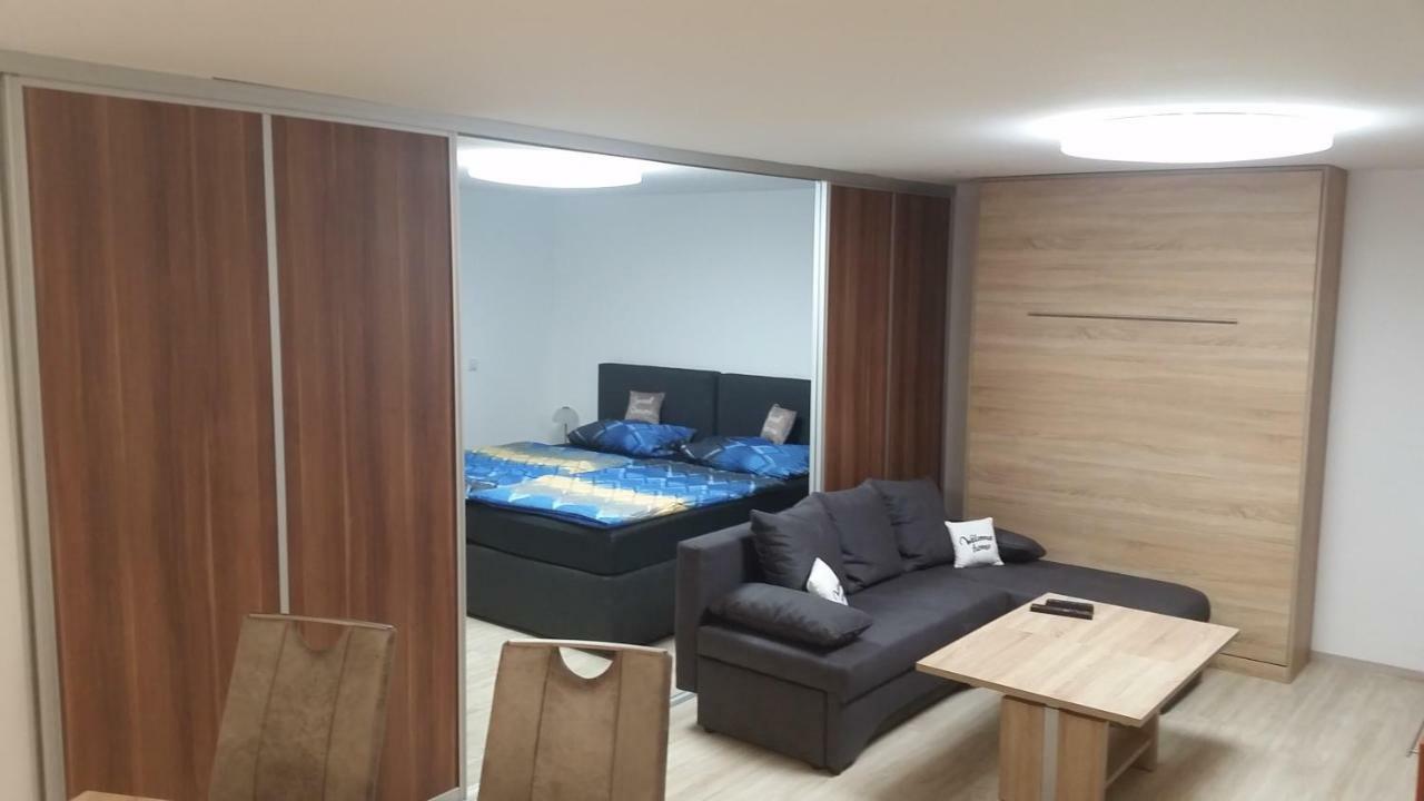 Ferienwohnung Sandra Гоккенгайм Екстер'єр фото